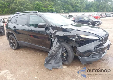 2016 Jeep Cherokee Altitude z USA, uszkodzony, nr VIN 1C4PJLCS2GW108279